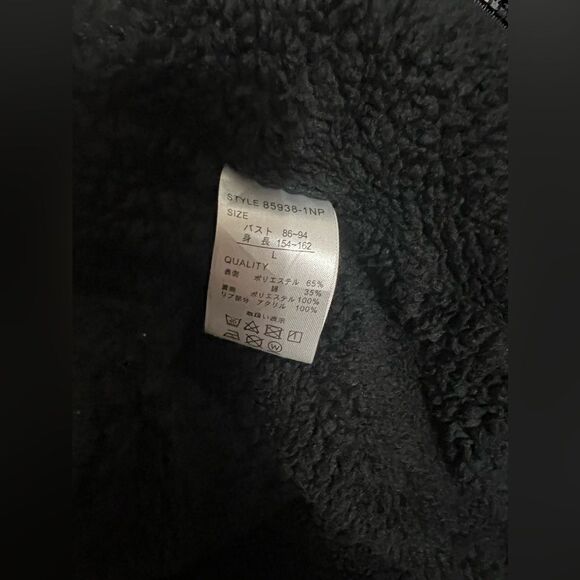 ⚡CLOSET CLEAR-OUT: PRICE DROP⚡ Denifits x Betty Boop Hoodie Jacket - Picture 4 of 11